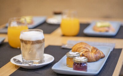 Desayunar en Eibar: café, tostadas y terraza abierta todo el año